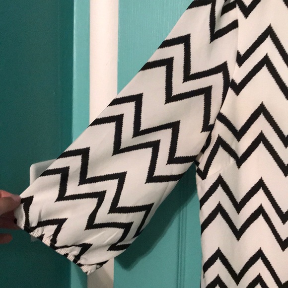 Chevron Dress - Picture 4 of 6